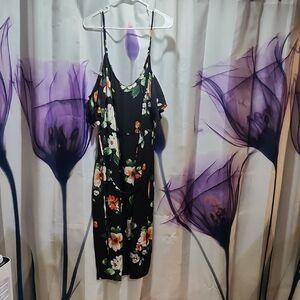Bisou Bisou Black Floral Midi Dress